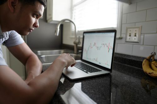 que necesitas aprender trading desde cero requisitos